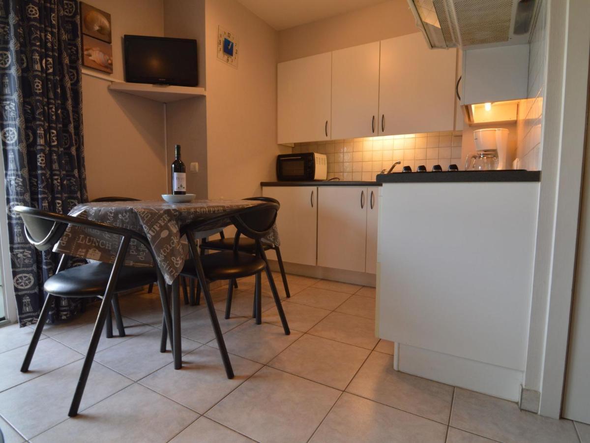 Lovely Apartment Near The Sea Bredene Exterior foto
