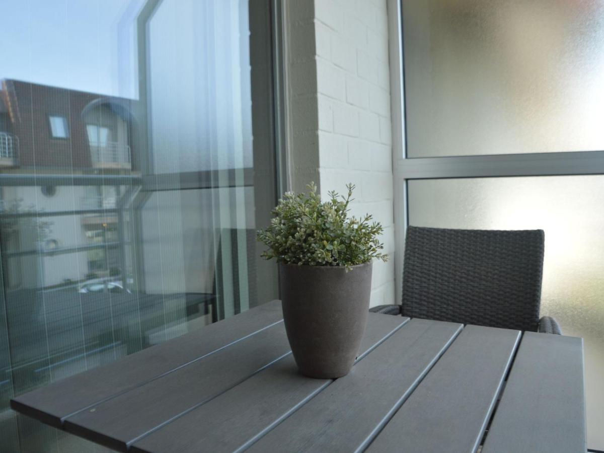 Lovely Apartment Near The Sea Bredene Exterior foto