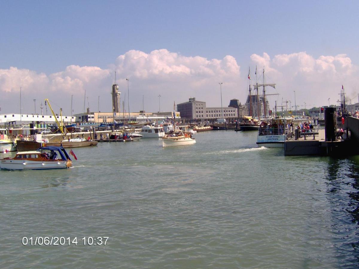 Lovely Apartment Near The Sea Bredene Exterior foto