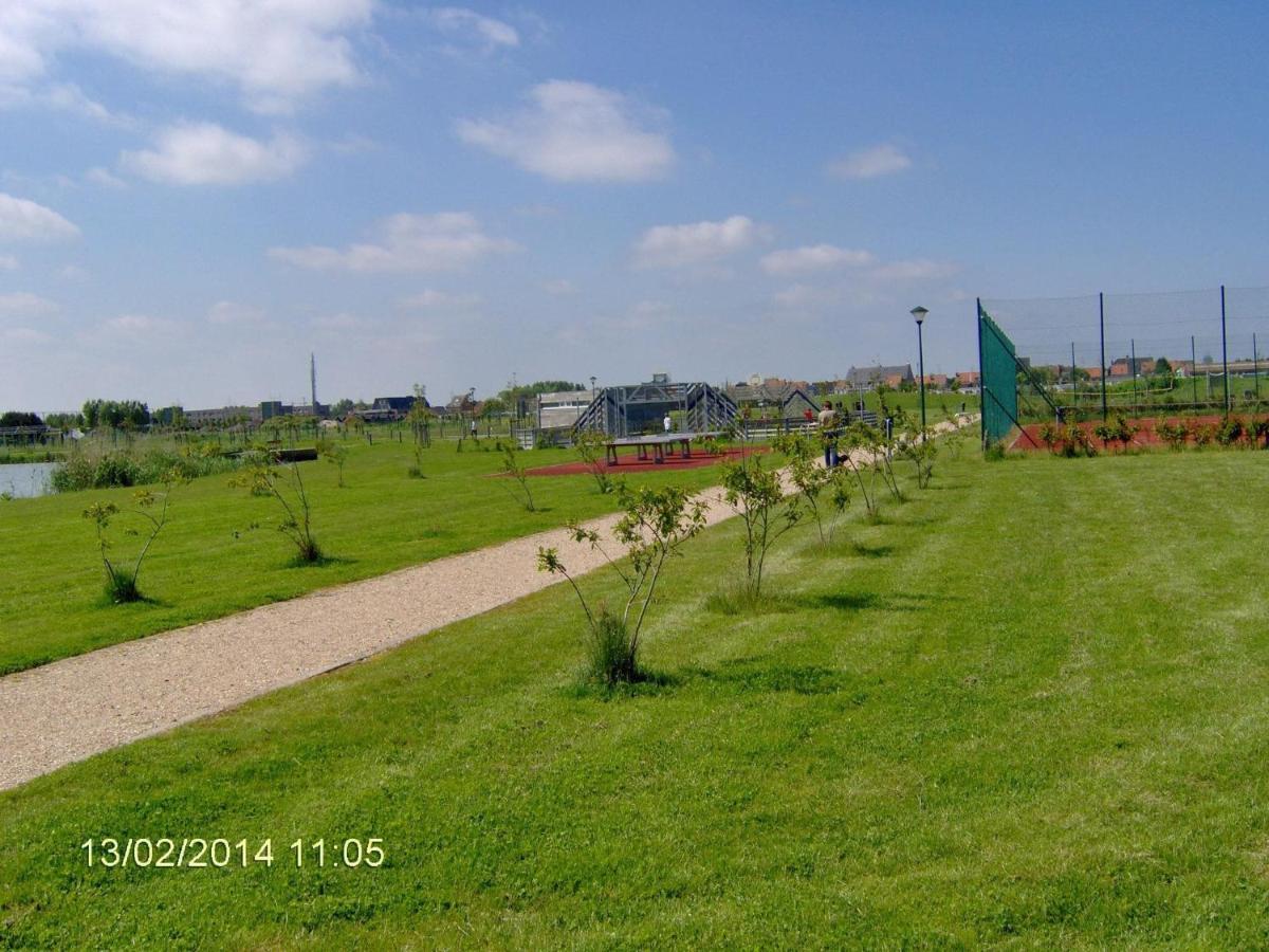 Lovely Apartment Near The Sea Bredene Exterior foto